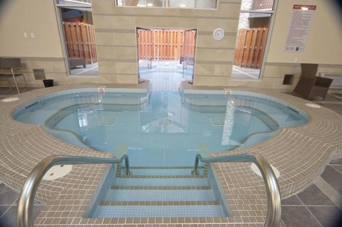 Parkland301 Sunlit 2,000 Ft² Penthouse With Mtn View Apartamento Canmore Exterior foto